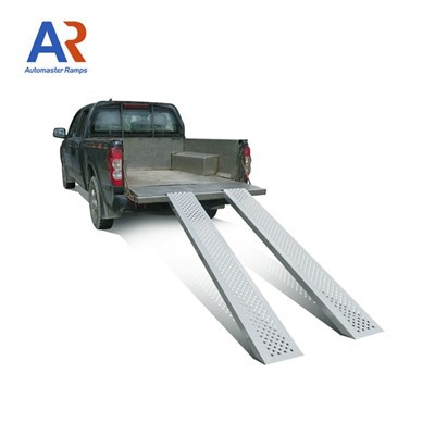 Aliuminio pakrovimo rampos keturračiams